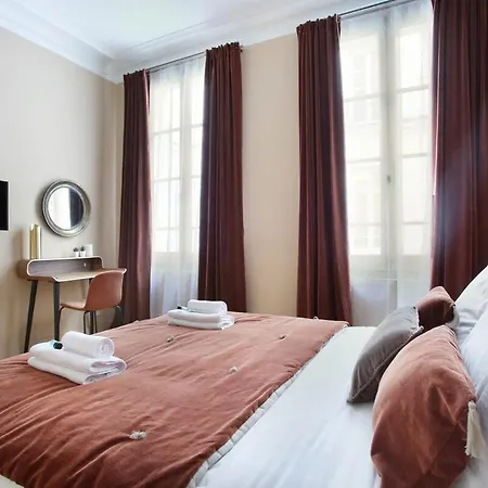 Champ De Mars - Tour Eiffel By Prestige דירה