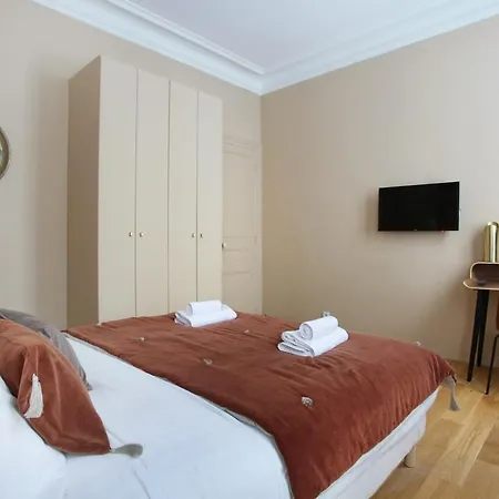 Champ De Mars - Tour Eiffel By Prestige דירה *