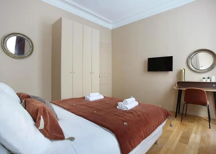 Champ De Mars - Tour Eiffel By Prestige Apartman *