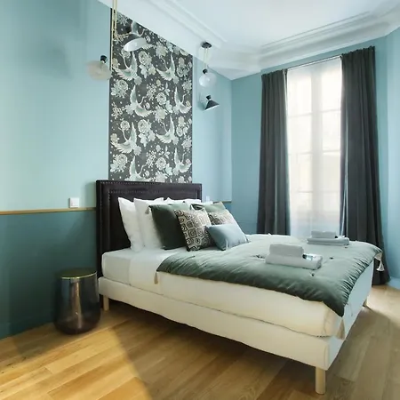 Champ De Mars - Tour Eiffel By Prestige Paris